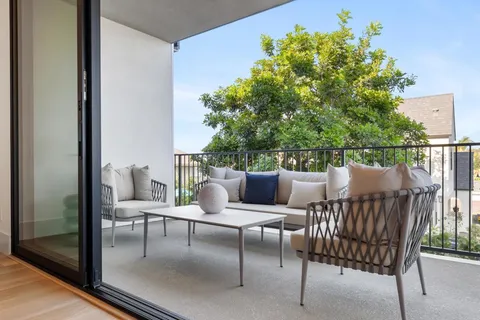 $1,995,000 | 320 Chinquapin Avenue, Carlsbad, CA 92008