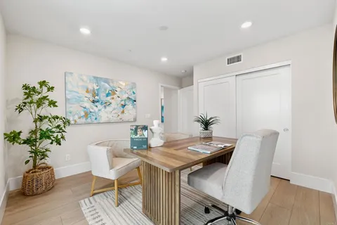 $1,995,000 | 320 Chinquapin Avenue, Carlsbad, CA 92008