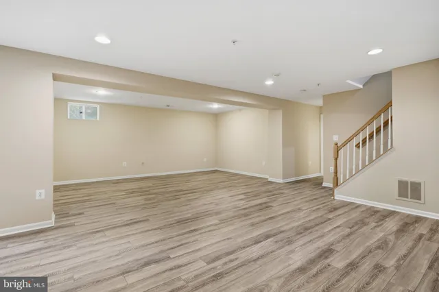 $795,000 | 9013 Helmsley Drive, Clinton, MD 20735