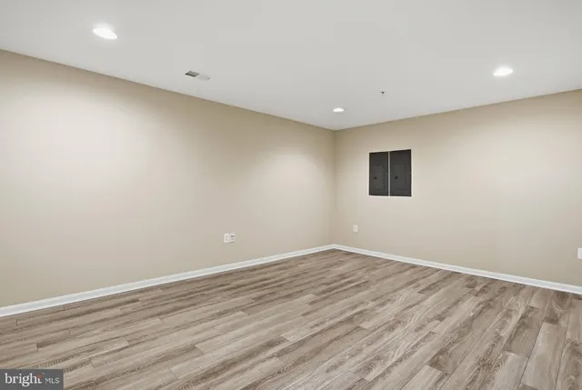 $795,000 | 9013 Helmsley Drive, Clinton, MD 20735