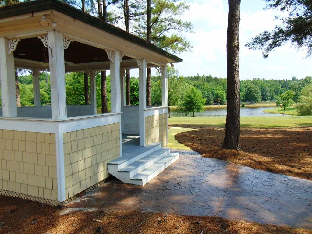 465 Clayton Road Benson, NC 27504 - Photo 28 of 30 Photo 28