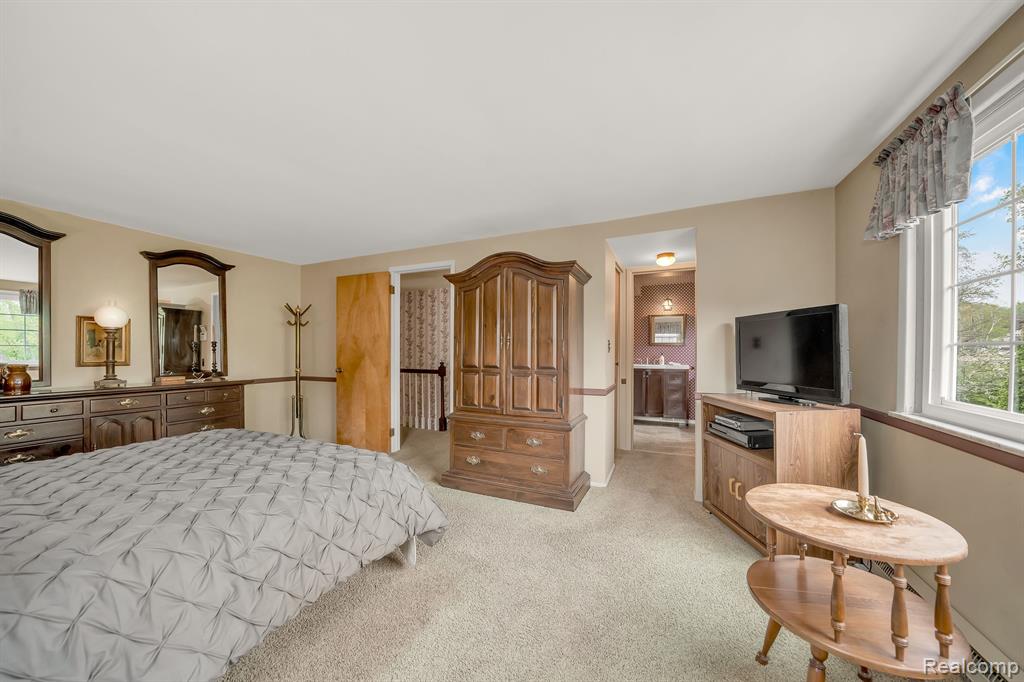 29958 Barwell Road Farmington Hills, MI 48334 - Photo 31 of 48