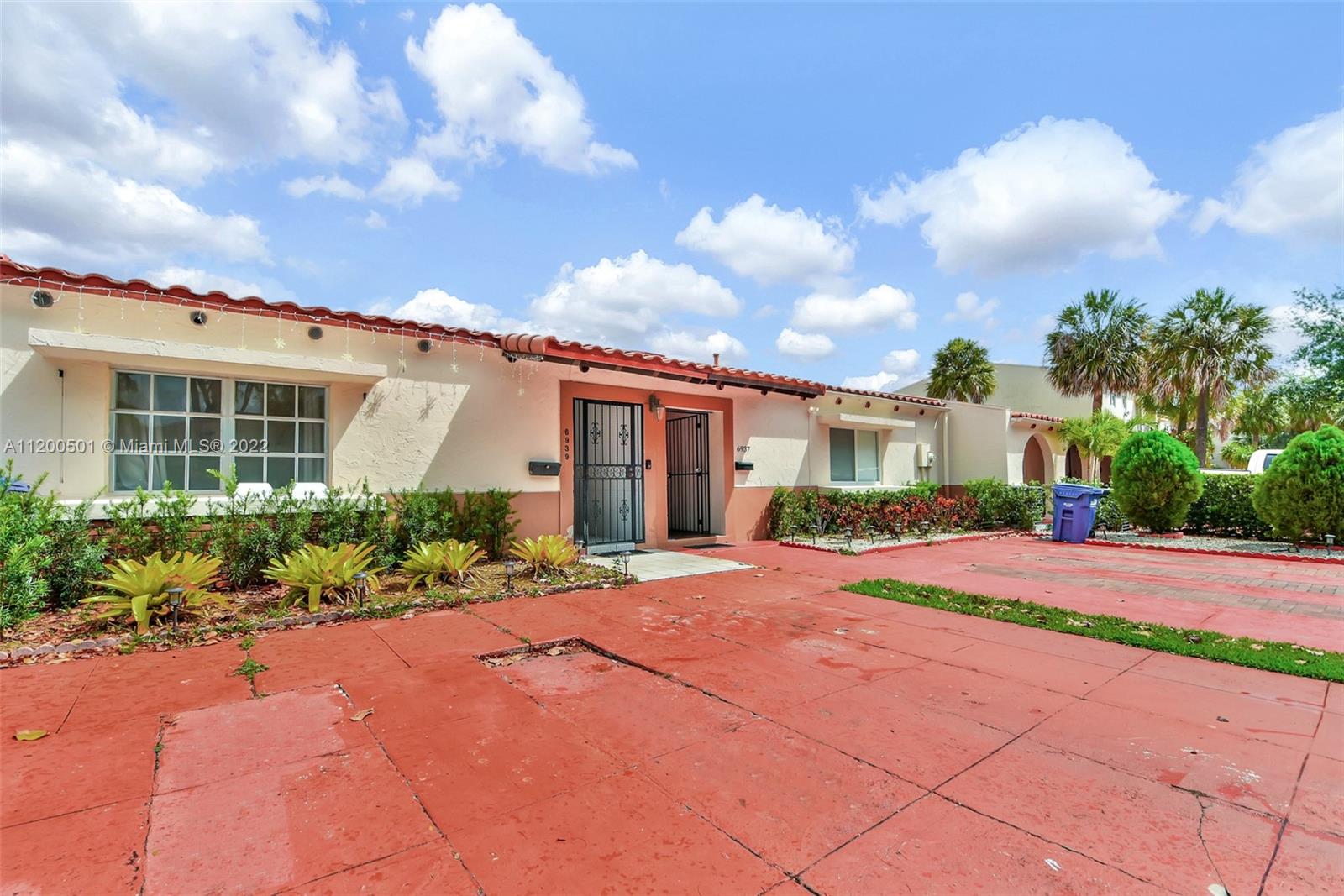 6939 Holly Road Miami Lakes, FL 33014 - Photo 28 of 31 Gallery Image 28