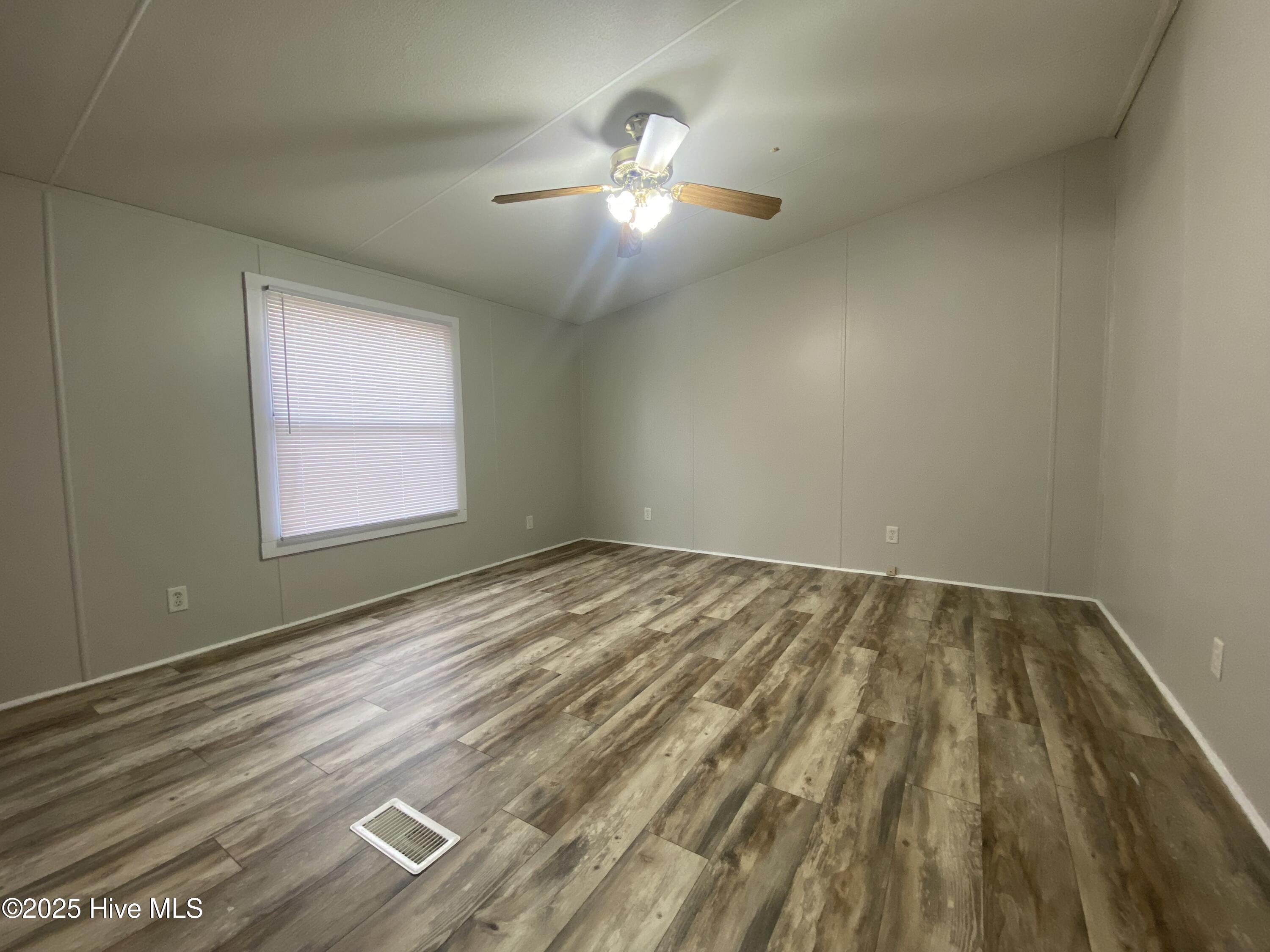 600 Charlie Braswell Road Goldsboro, NC 27530 - Photo 26 of 34 IMG_3513