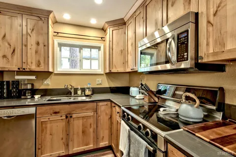 $668,000 | 3816 Steven Lane, South Lake Tahoe, CA 96150