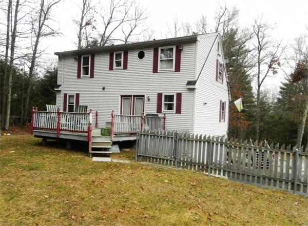 215 Old Webster Road Oxford, MA 01540 - Photo 17 of 19 Gallery Image 17