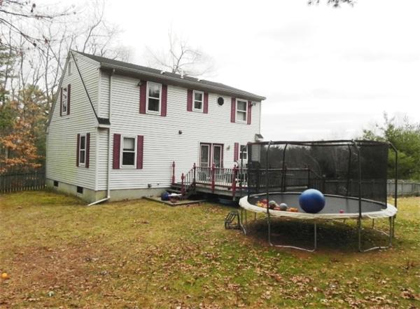 215 Old Webster Road Oxford, MA 01540 - Photo 18 of 19 Gallery Image 18