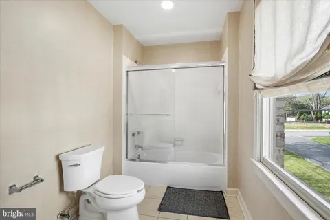 $1,550,000 | 10409 Democracy Lane, Potomac, MD 20854