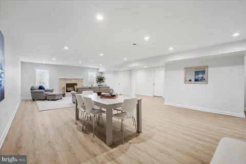 $1,550,000 | 10409 Democracy Lane, Potomac, MD 20854