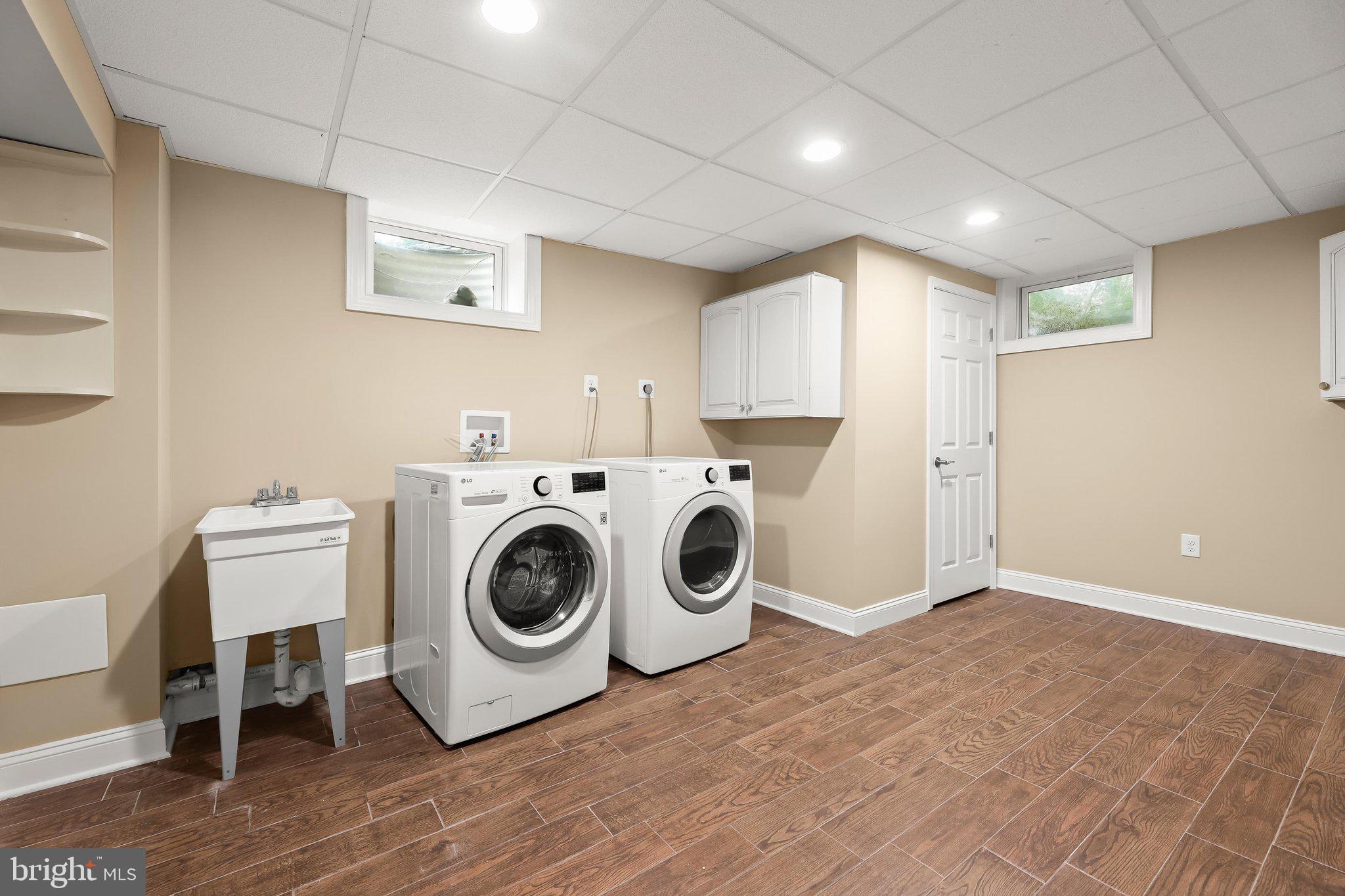 8533 High Ridge Road Ellicott City, MD 21043 - Photo 37 of 47 Laundry room