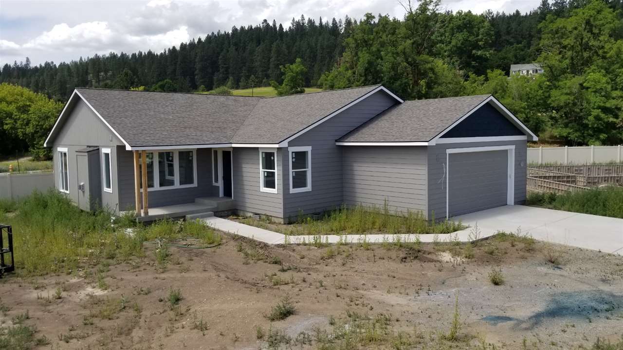 5507 North Mathis Court Spokane, WA 99217 - Photo 2 of 2