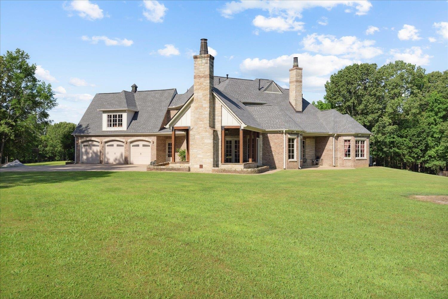 5300 Raleigh Lagrange Drive Collierville, TN 38017 - Photo 3 of 40 Gallery Image 3
