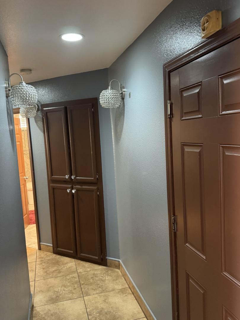 1231 Carmelo Soledad, CA 93960 - Photo 8 of 21