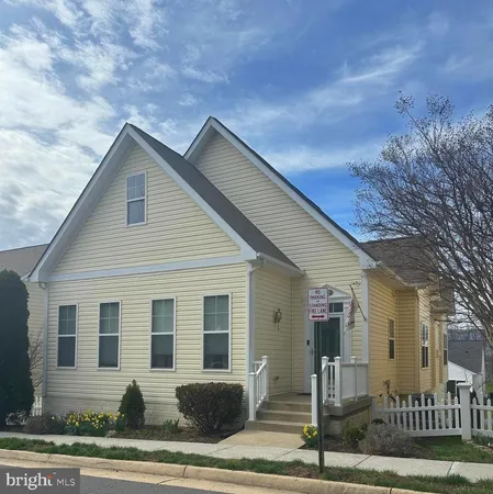 $685,000 | 17446 Lethridge Circle, Round Hill, VA 20141