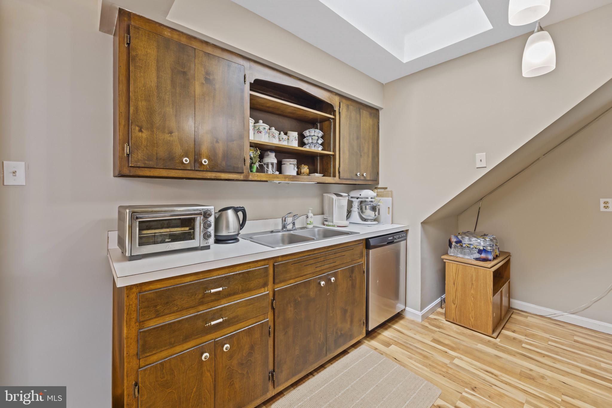 118 Mace Street Manassas Park, VA 20111 - Photo 17 of 25 a bathroom with a sink mirror and vanity