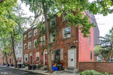 $399,000 | 114 North Mole Street, Philadelphia, PA 19102