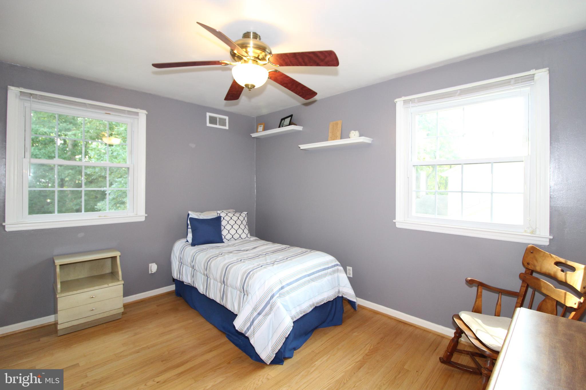 714 Halstead Road Wilmington, DE 19803 - Photo 20 of 38 Spacious Bedroom with Hardwood Floors