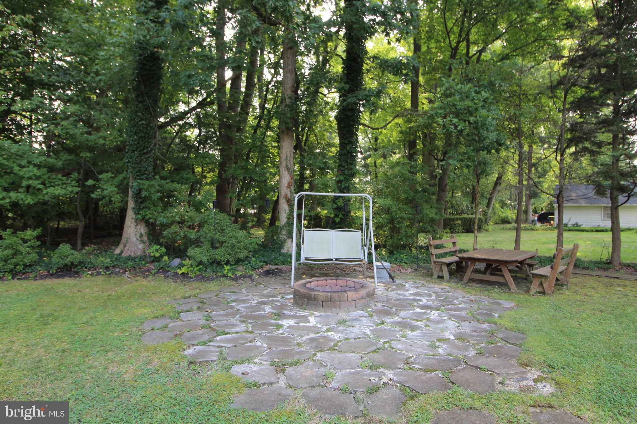 714 Halstead Road Wilmington, DE 19803 - Photo 37 of 38 Built-in Fire Pit - get ready, fall is coming!