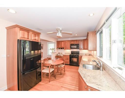 11 Marcia Road Watertown, MA 02472 - Photo 11 of 18
