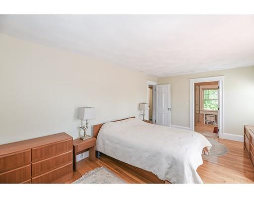 11 Marcia Road Watertown, MA 02472 - Photo 12 of 18