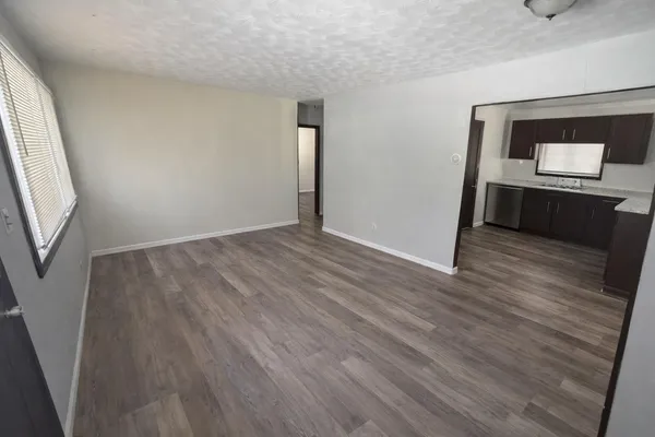 $220,000 | 274 Florawood Street, Waterford, MI 48327