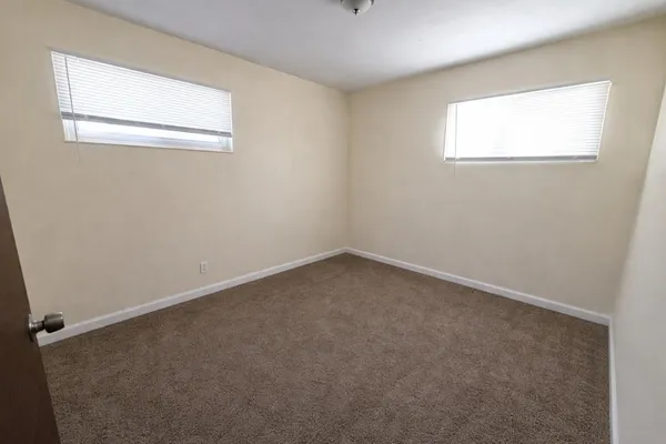 $220,000 | 274 Florawood Street, Waterford, MI 48327