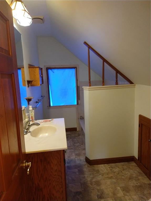 332 Mercer Road Greenville, PA 16125 - Photo 8 of 16