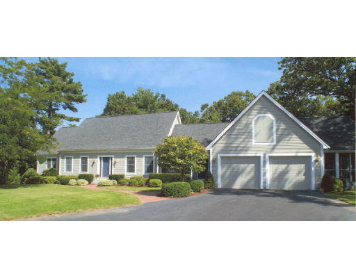 95 Oak Point Wrentham, MA 02093 - Photo 1 of 1 Gallery Image 1