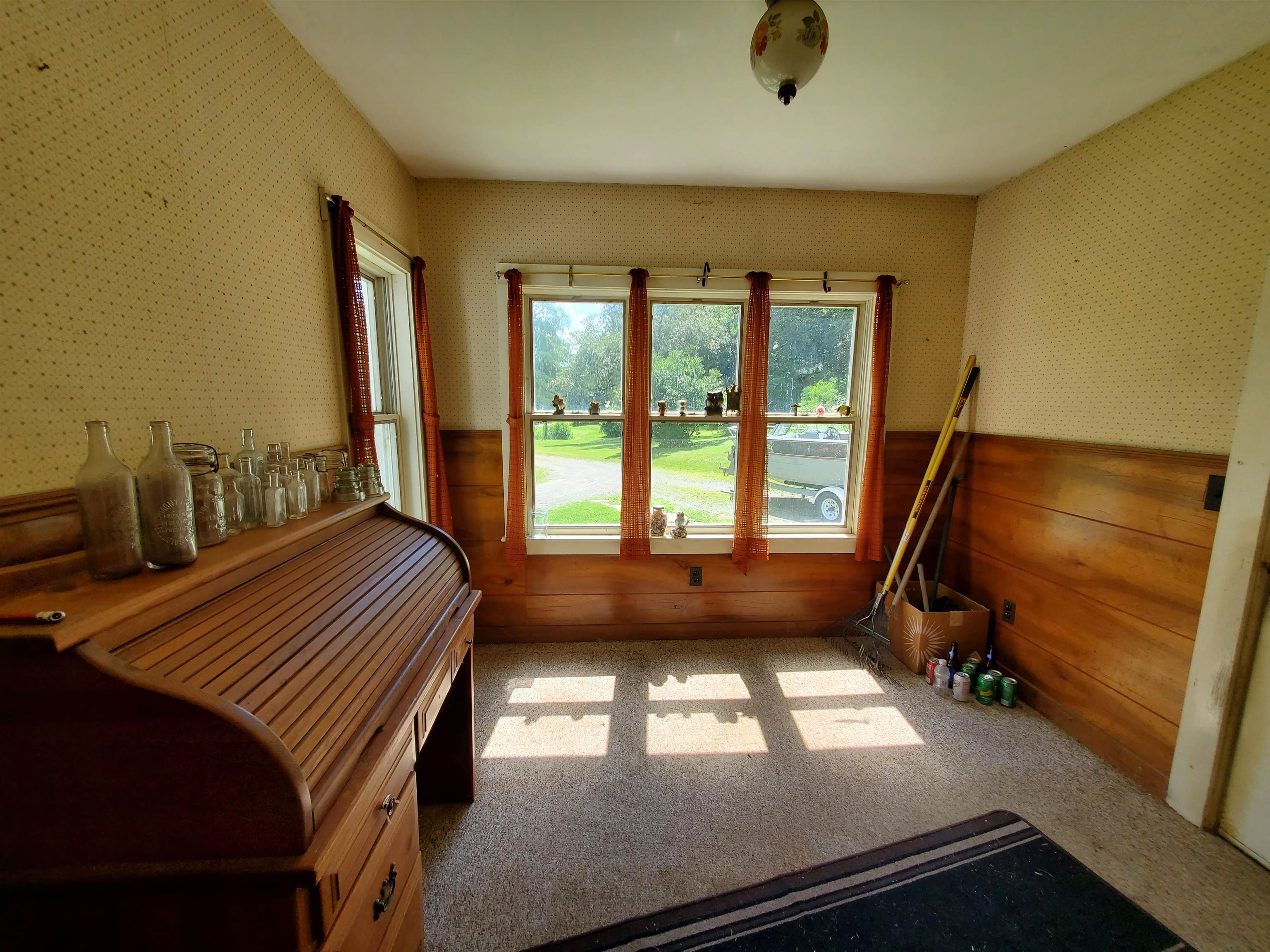 504 Saxtons River Road Rockingham, VT 05101 - Photo 17 of 39