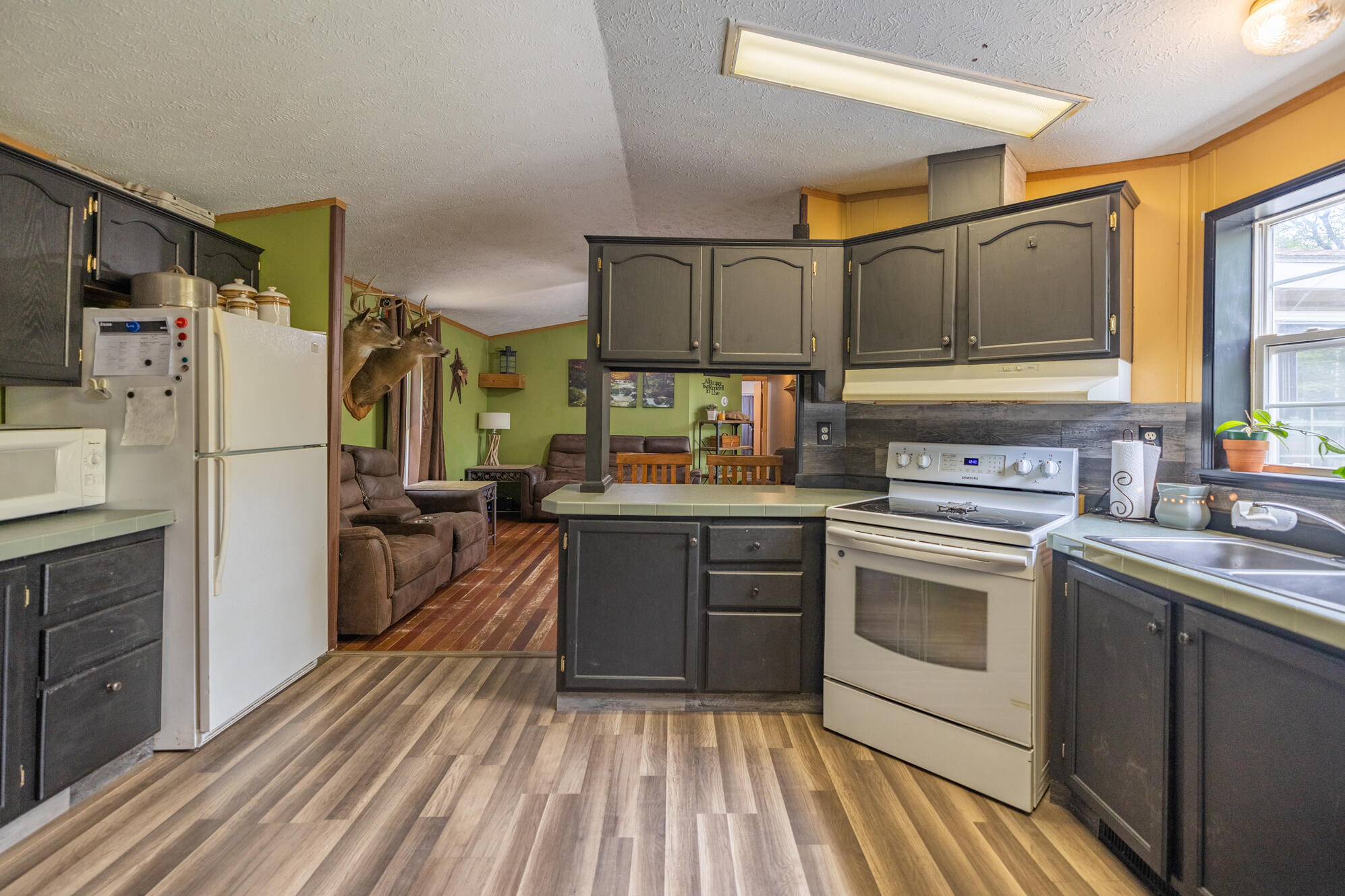 29 River Road West Baldwin, ME 04091 - Photo 9 of 32 6I3A8435-HDR