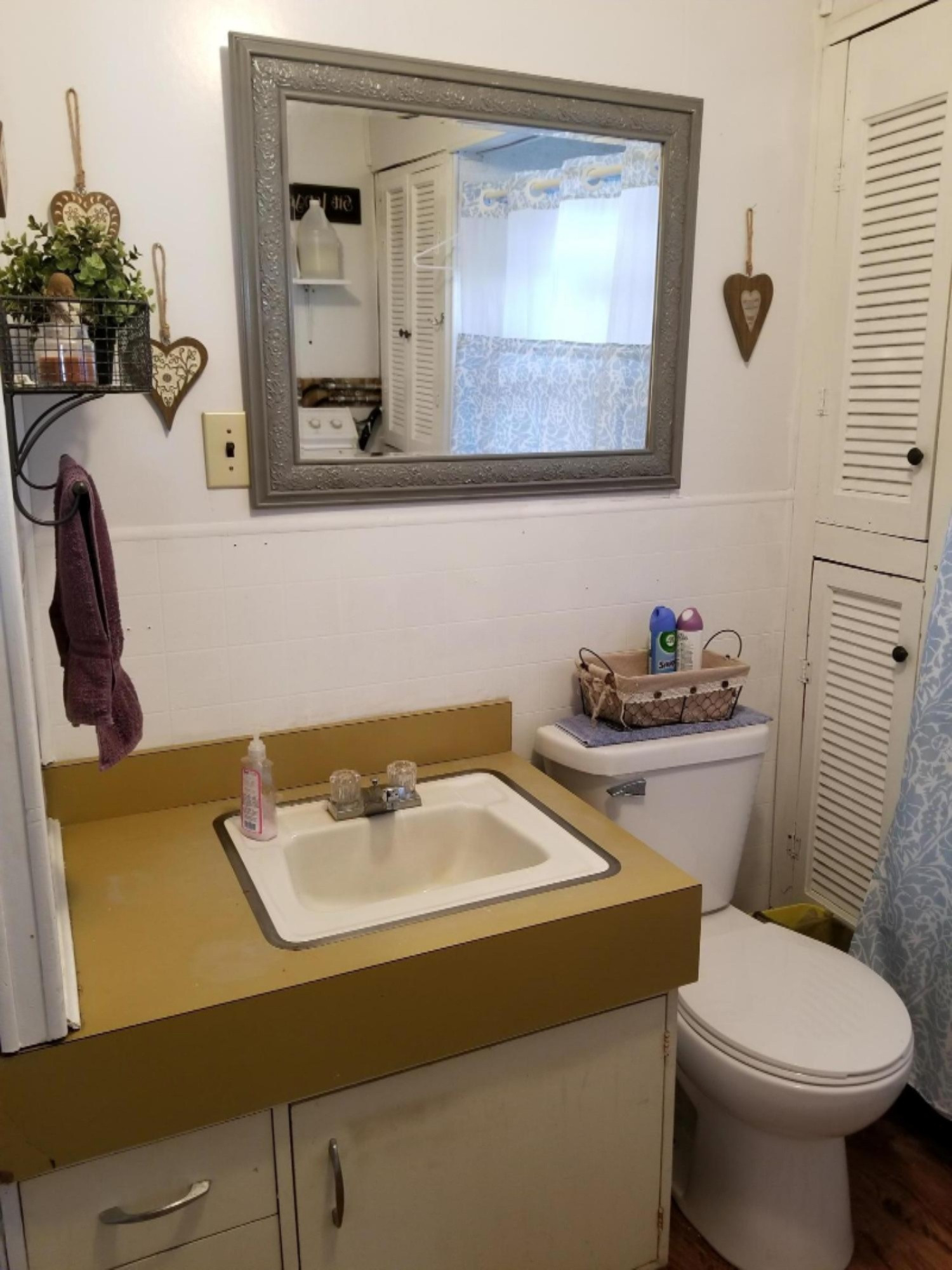 15520 Woodard Road Montgomery, MI 49255 - Photo 39 of 50 2nd bath/laundry