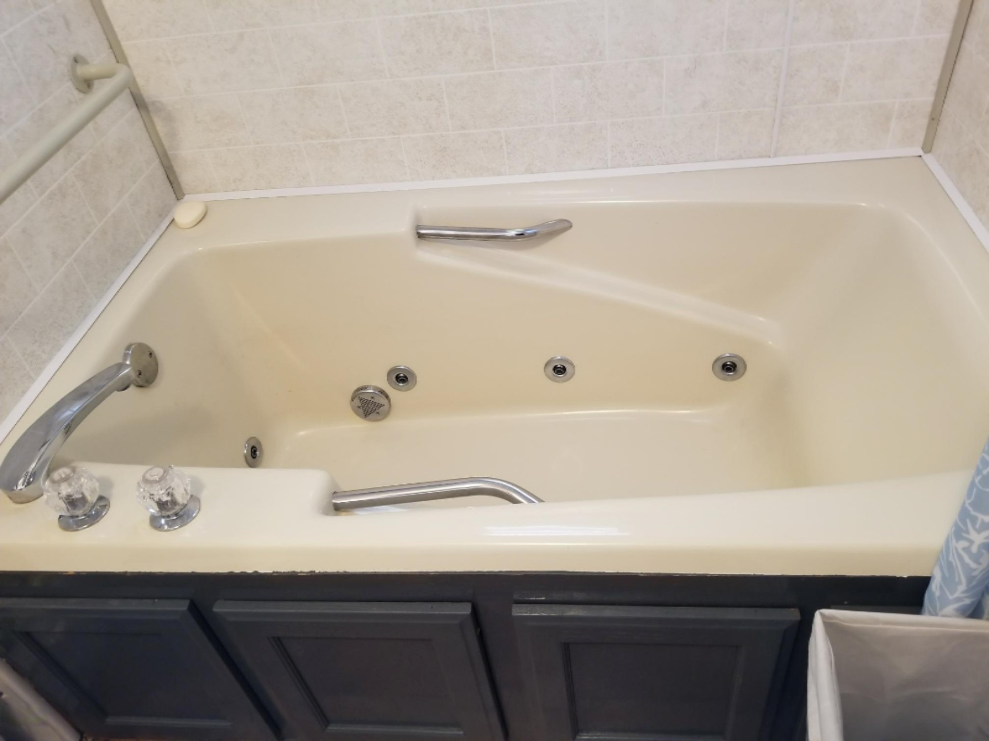 15520 Woodard Road Montgomery, MI 49255 - Photo 40 of 50 jetted tub