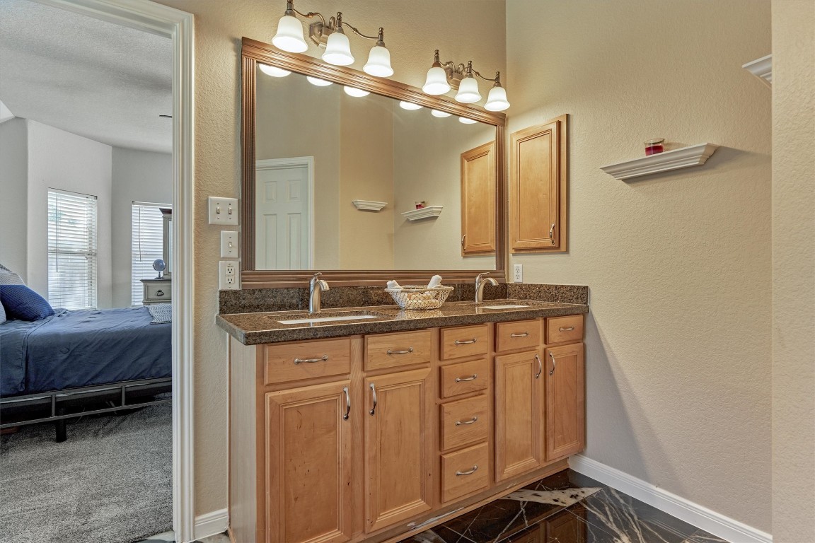 7411 Nicholforest Lane Spring, TX 77389 - Photo 25 of 43