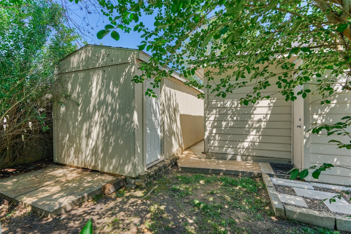 7411 Nicholforest Lane Spring, TX 77389 - Photo 40 of 43