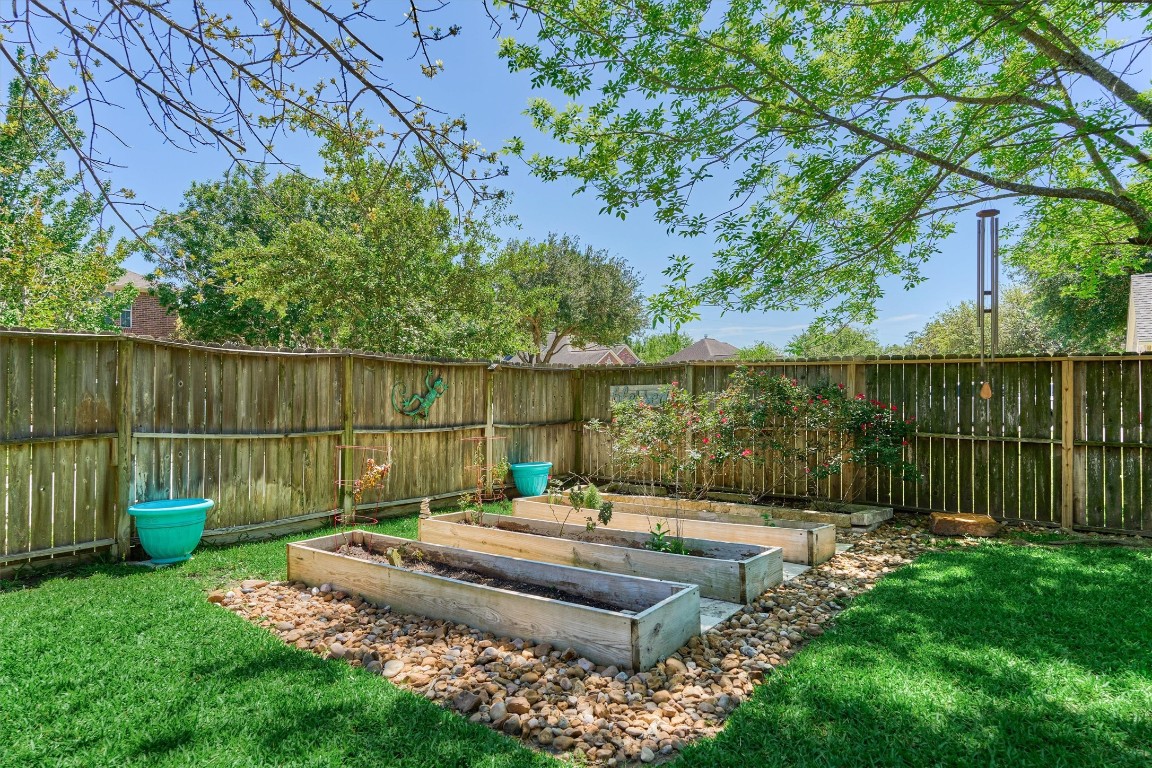 7411 Nicholforest Lane Spring, TX 77389 - Photo 41 of 43