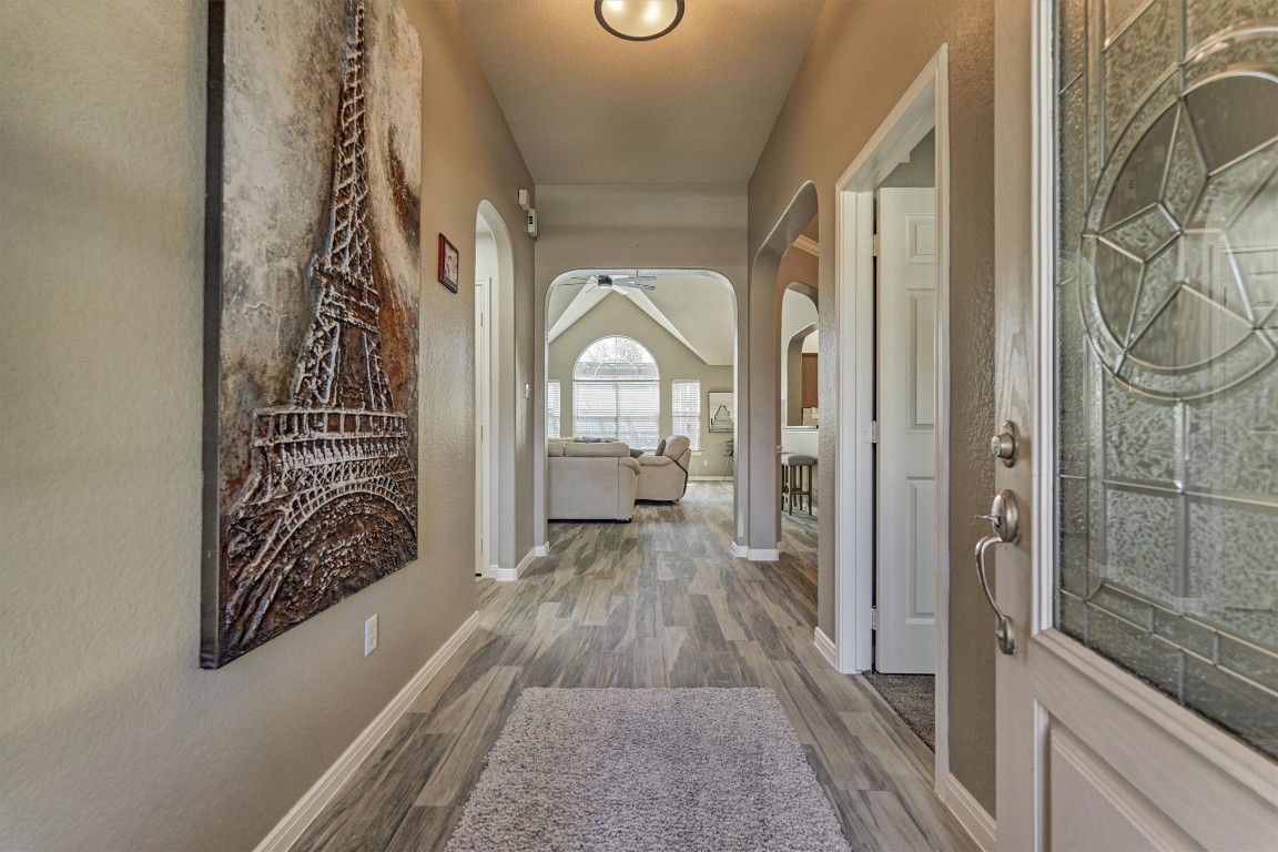 7411 Nicholforest Lane Spring, TX 77389 - Photo 5 of 43