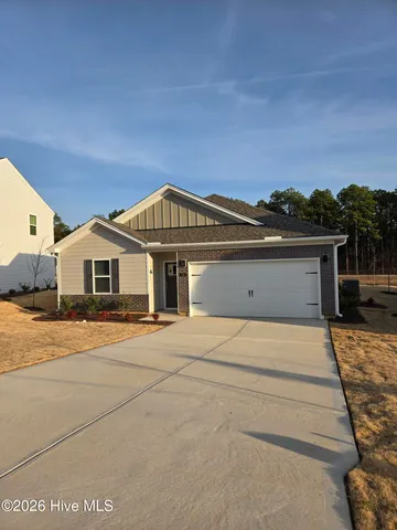 $2,400 | 531 Banbury Lane, Aberdeen, NC 28315