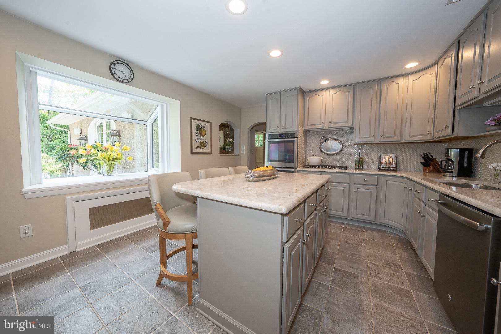 735 Hamilton Road Bryn Mawr, PA 19010 - Photo 20 of 66 Custom Kitchen
