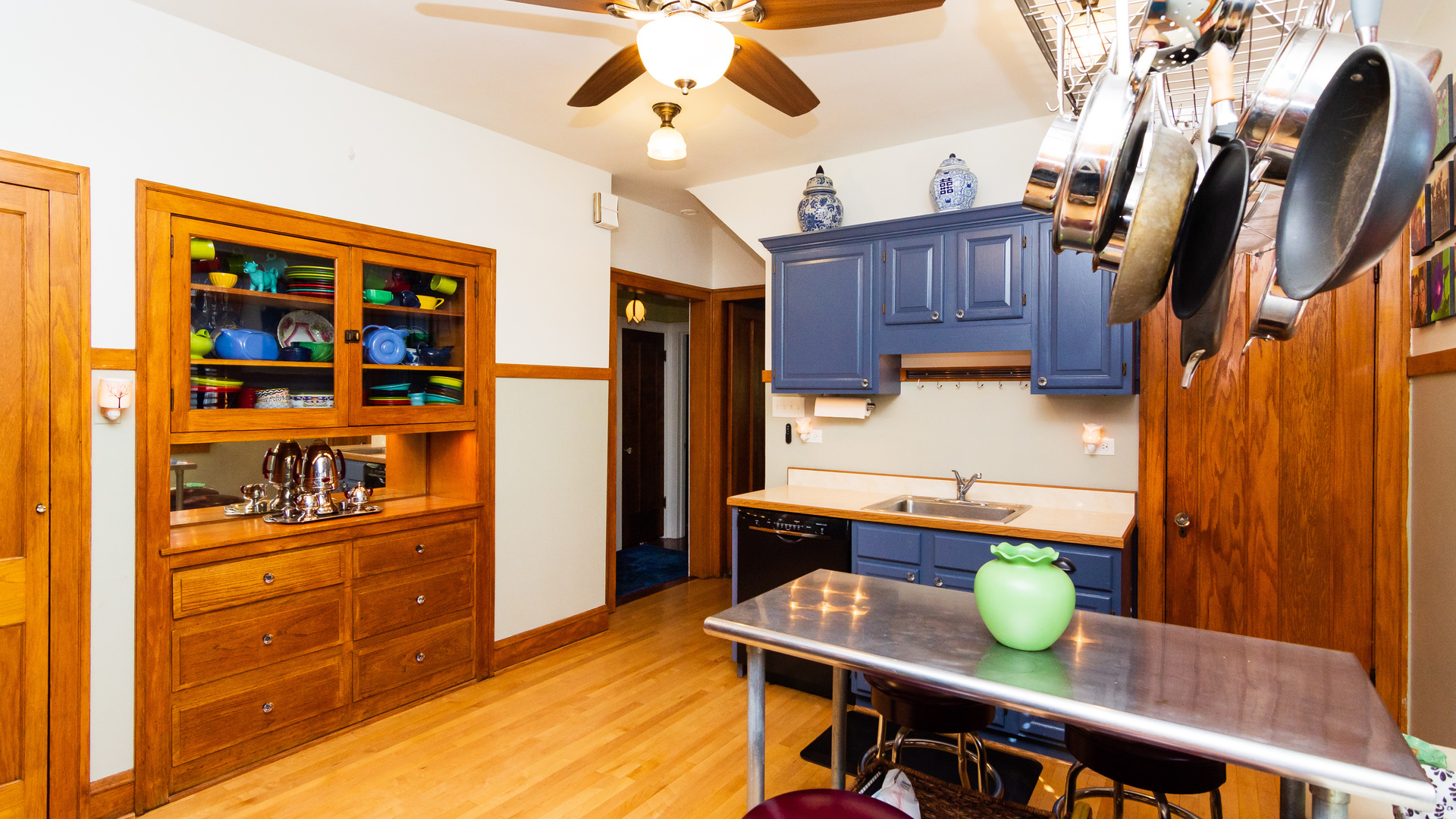 4612 Wolf Road Western Springs, IL 60558 - Photo 12 of 37