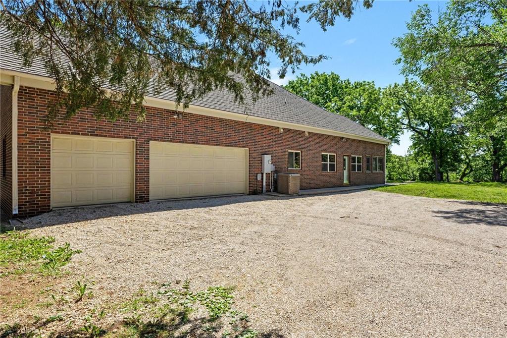 58 West Lake Road Farlington, KS 66734 - Photo 33 of 39