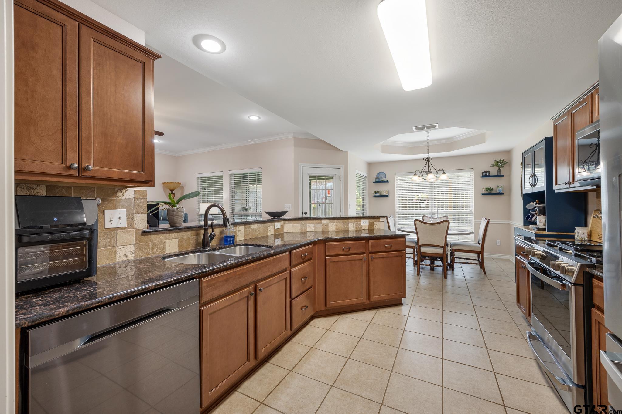 421 West Cumberland Road, Unit 803 Tyler, TX 75703 - Photo 11 of 28