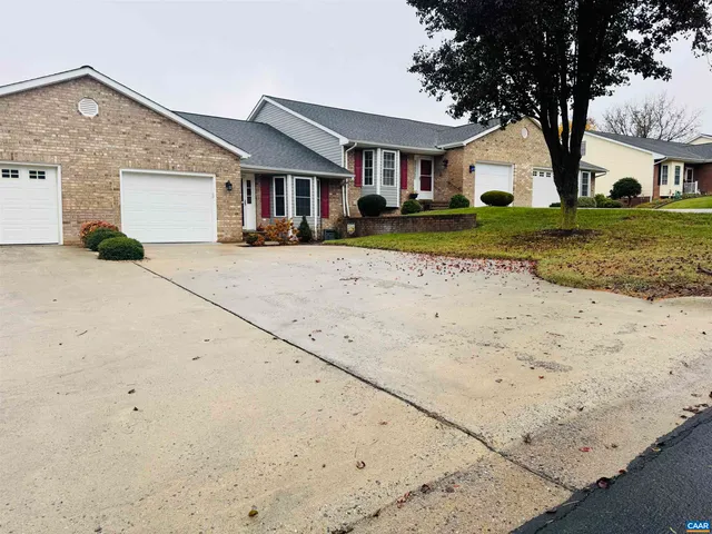 $369,500 | 30 New Brunswick Road, Fishersville, VA 22939