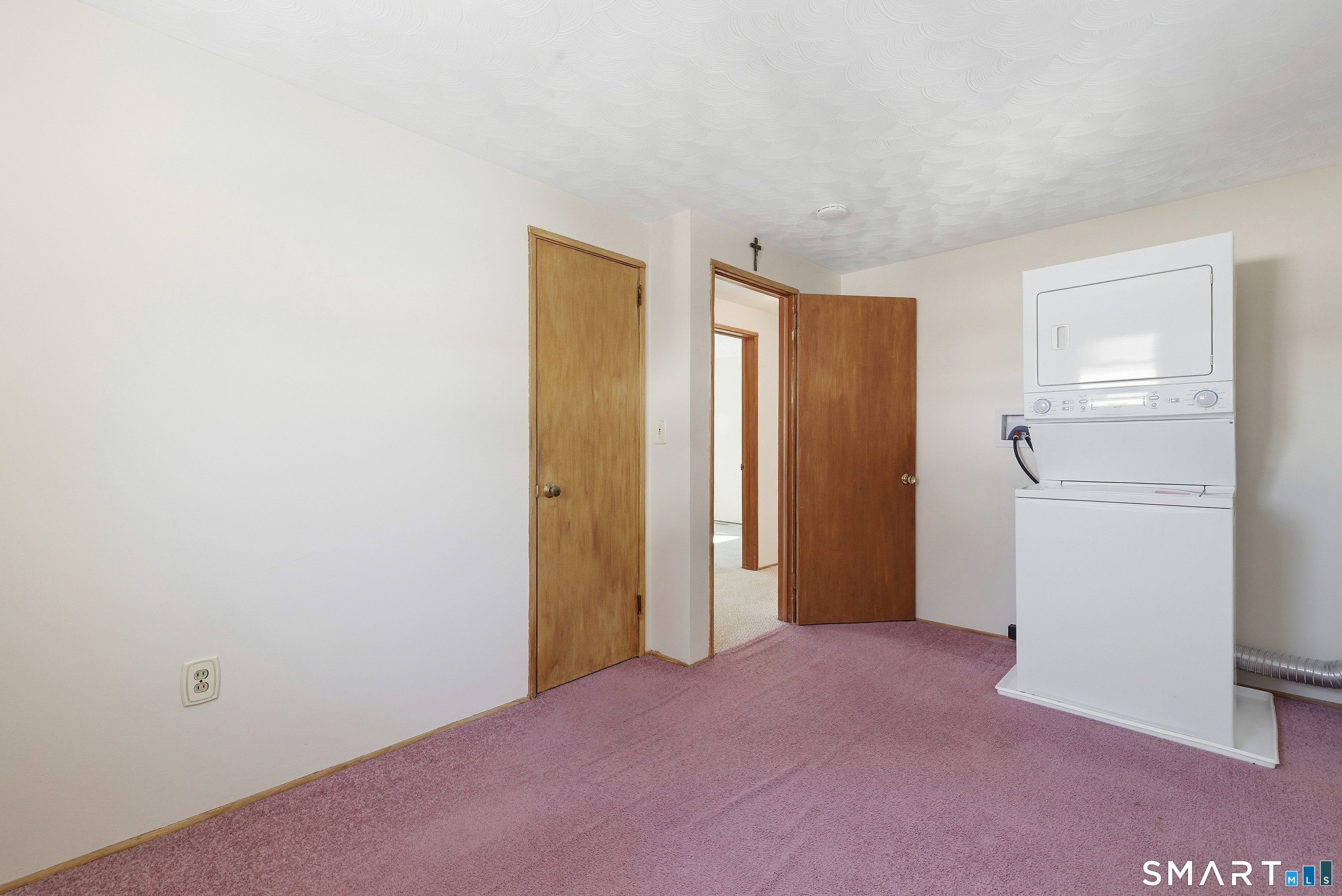 6 David Street Enfield, CT 06082 - Photo 25 of 29