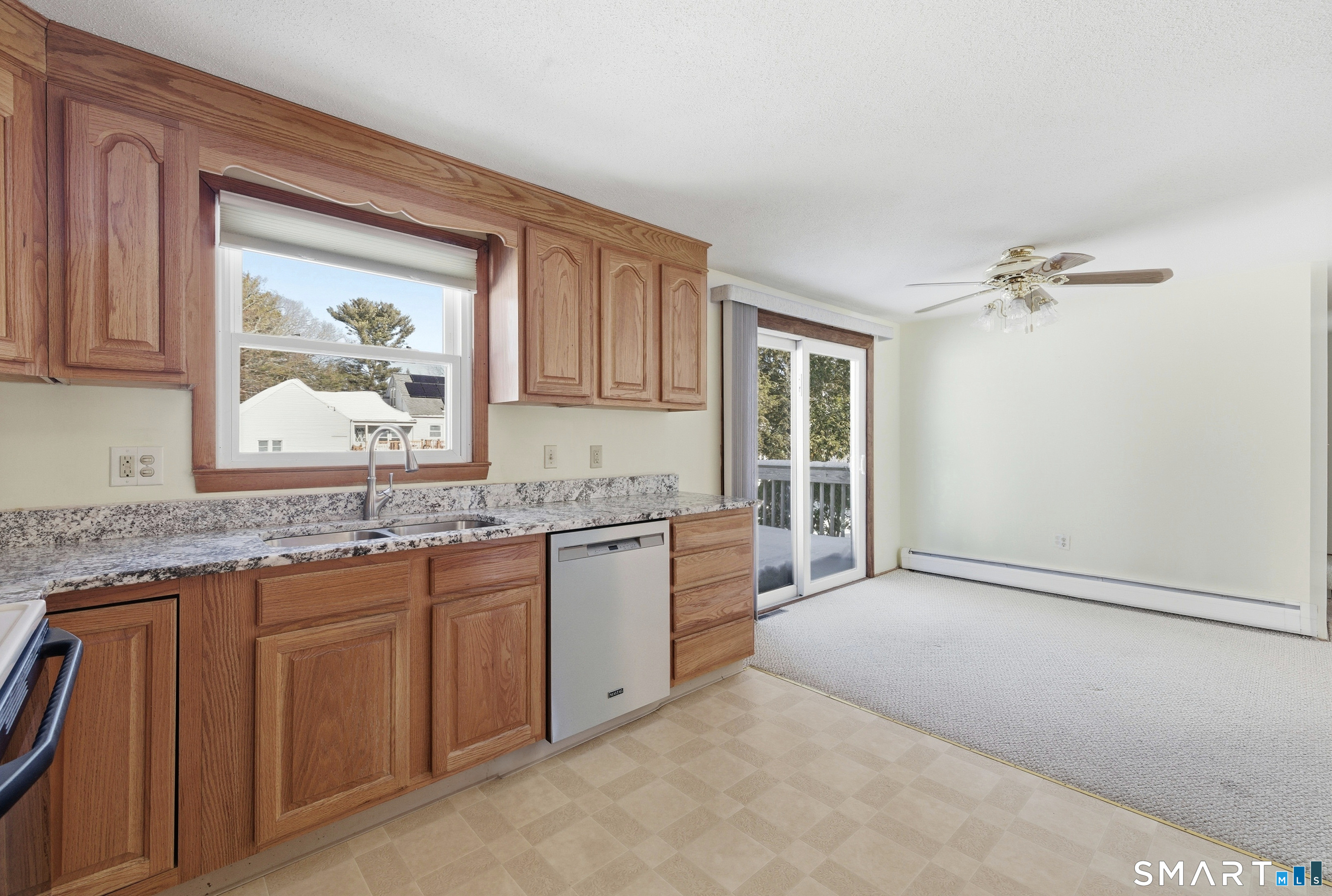 6 David Street Enfield, CT 06082 - Photo 10 of 29