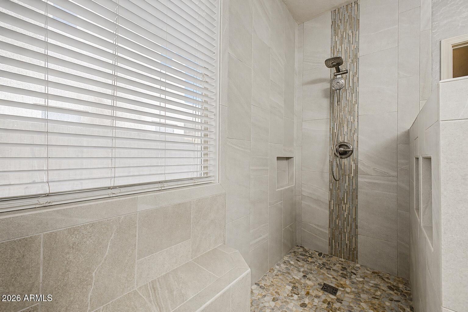 6622 West Harwell Road Laveen, AZ 85339 - Photo 20 of 32 Master Bathroom