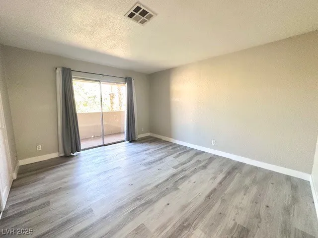 $1,295 | 1814 North Decatur Boulevard, Unit 203, Las Vegas, NV 89108