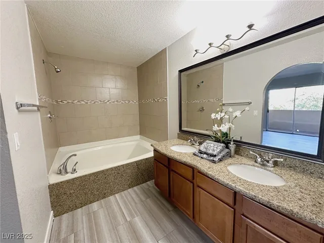 $1,295 | 1814 North Decatur Boulevard, Unit 203, Las Vegas, NV 89108