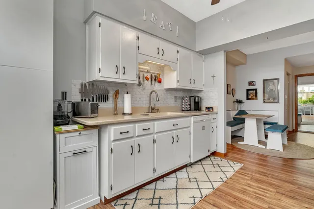 $269,900 | 6430 Pine Cone Drive, Unit 1W, Tinley Park, IL 60477