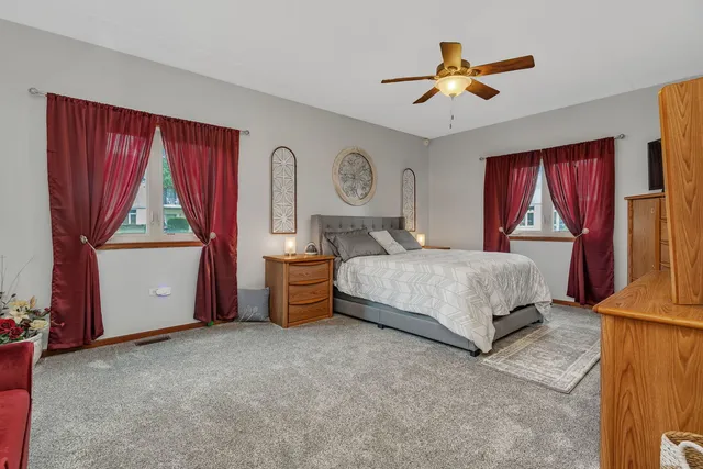 $269,900 | 6430 Pine Cone Drive, Unit 1W, Tinley Park, IL 60477