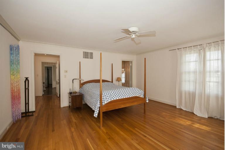 220 Wendover Road Baltimore, MD 21218 - Photo 25 of 27 Bedroom (Master)